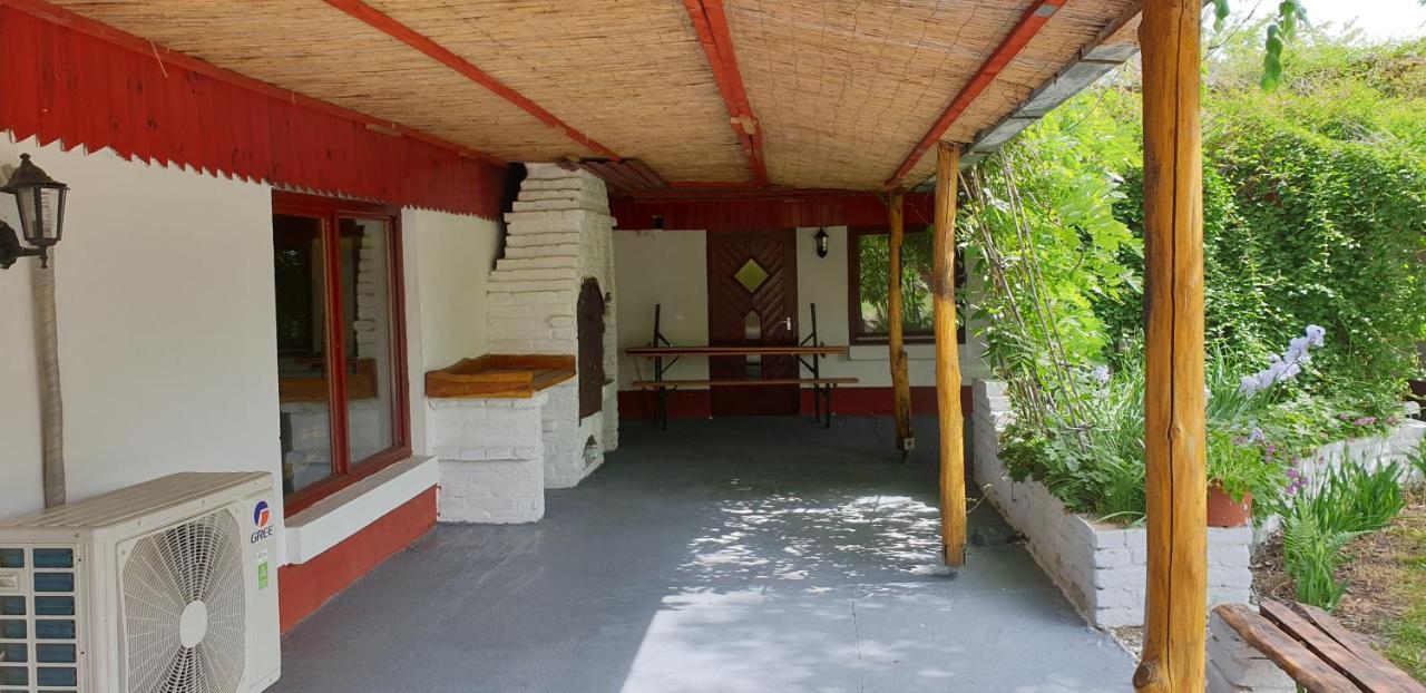 Dobo Tanya Villa Roszke Exteriör bild