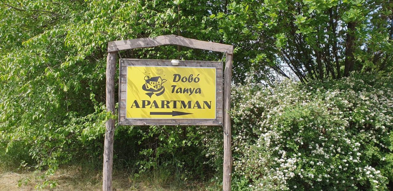Dobo Tanya Villa Roszke Exteriör bild